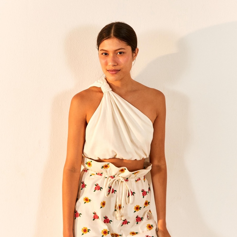 FARM Rio Cream One-Shoulder Crop Top